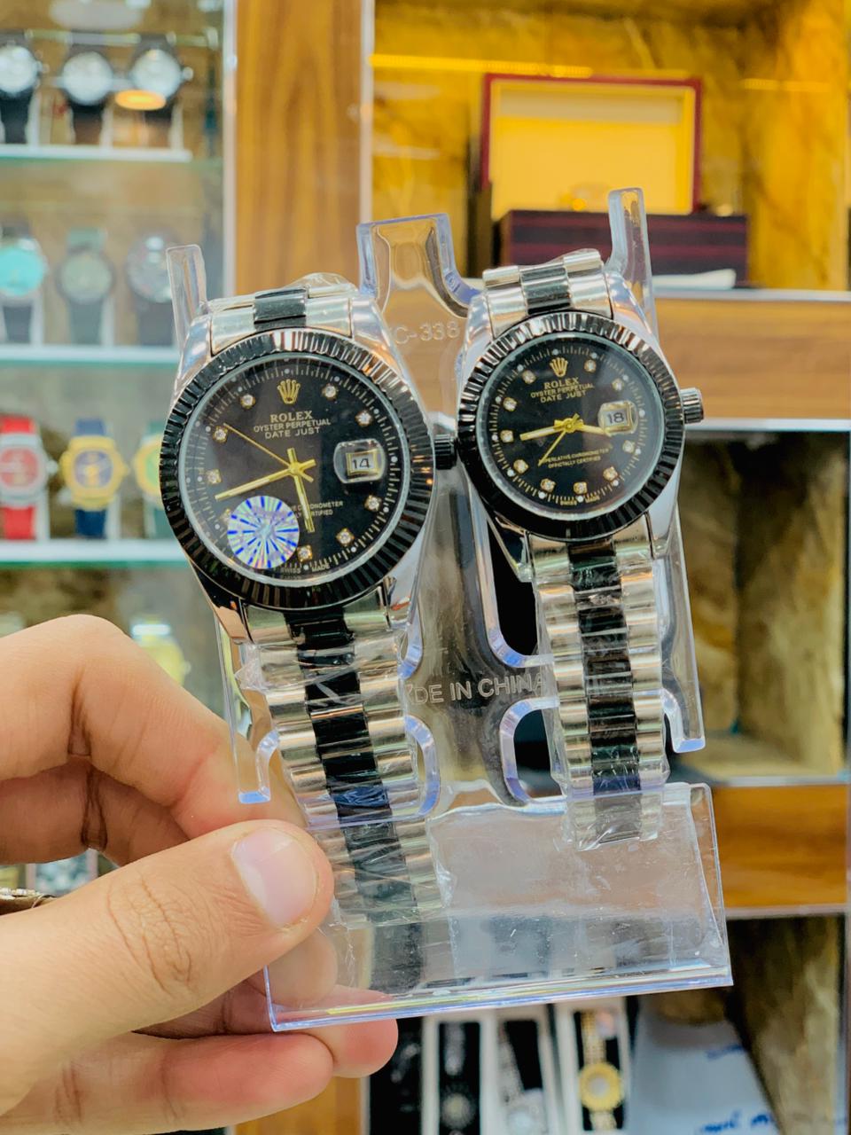 Classic Two-Tone Couple Dial Luxury Watch